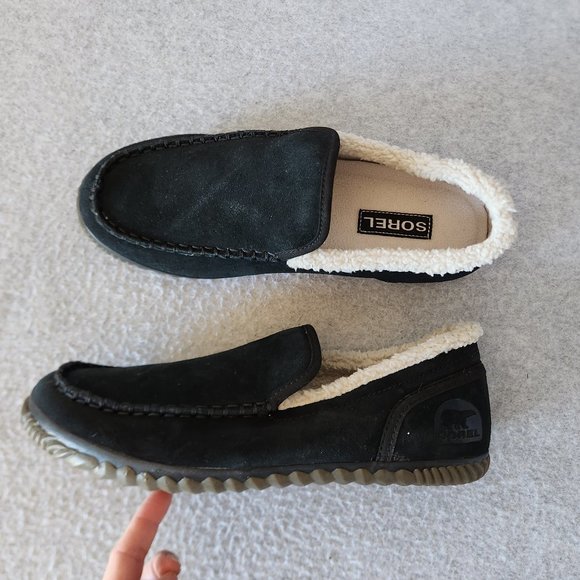 EUC Sorel Dude Moccasin Slipper Slip-On Black Suede Leather Wool Fleece Lining main image 11